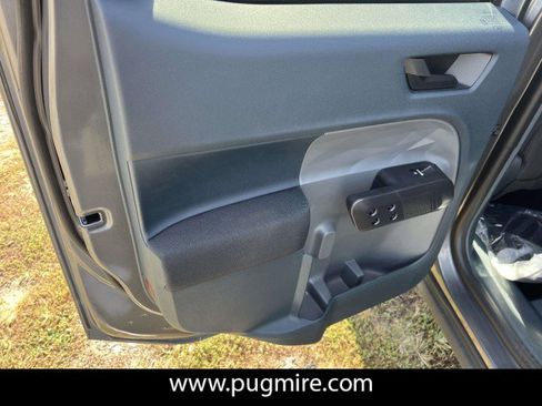 New 2025 Ford Maverick XL image 15