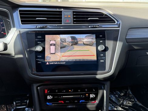 Used 2024 Volkswagen Tiguan SEL R-Line image 21