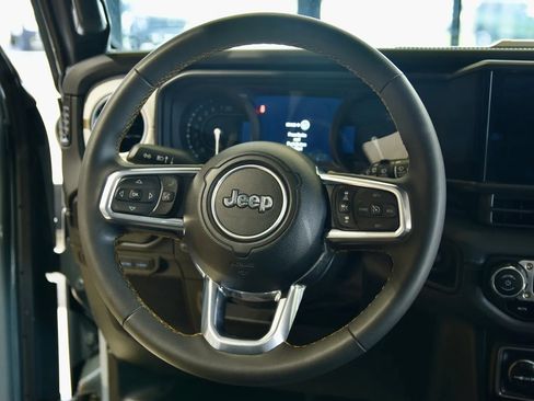 Used 2024 Jeep Wrangler Unlimited Sahara w/ Dual Top Group AWD/4WD image 20