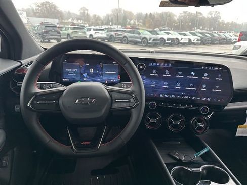 New 2026 Chevrolet Blazer EV RS image 24