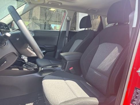 Used 2023 Kia Soul EX FWD image 10
