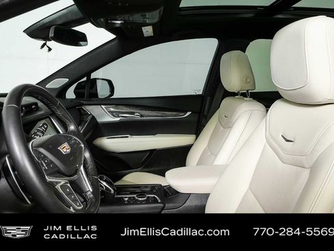 Used 2023 Cadillac XT5 Sportv AWD/4WD image 5