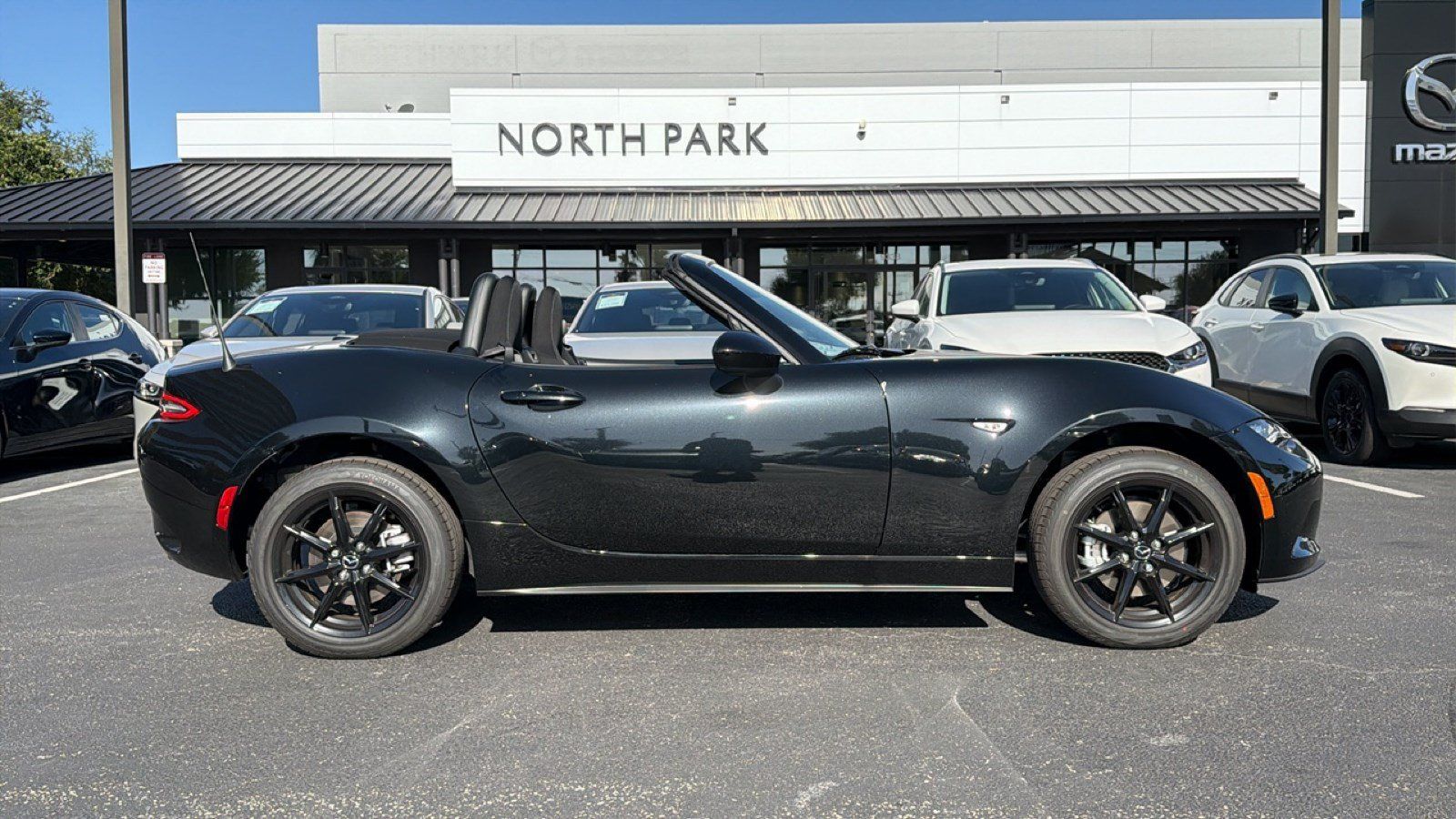 New 2026 MAZDA MX-5 Miata Sport RWD image 10