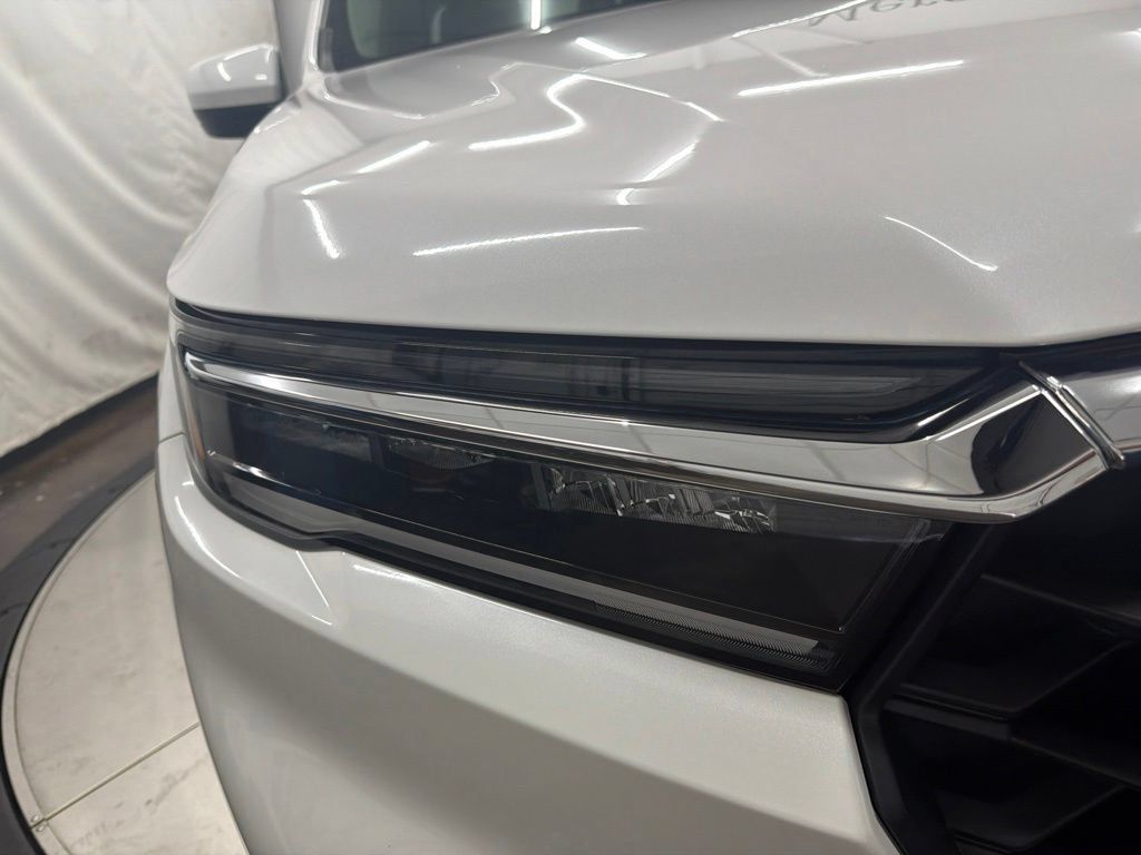 Used 2024 Honda Pilot EX-L image 13