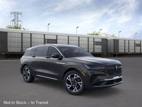New 2026 Lincoln Nautilus Premier AWD/4WD image 29