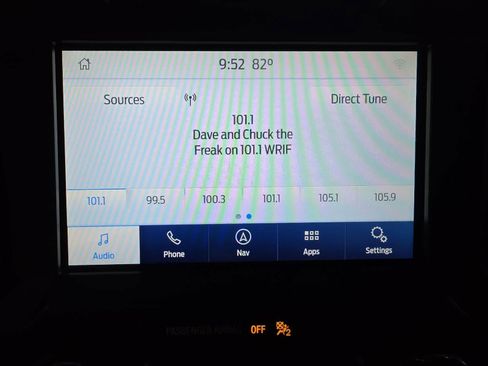 Used 2020 Ford F150 XLT w/ Equipment Group 302A Luxury AWD/4WD image 29