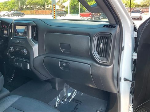 Used 2023 Chevrolet Silverado 1500 Custom RWD image 18
