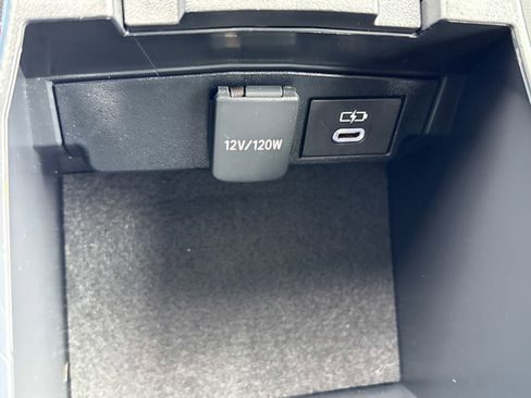 Used 2024 Toyota Corolla LE FWD image 27