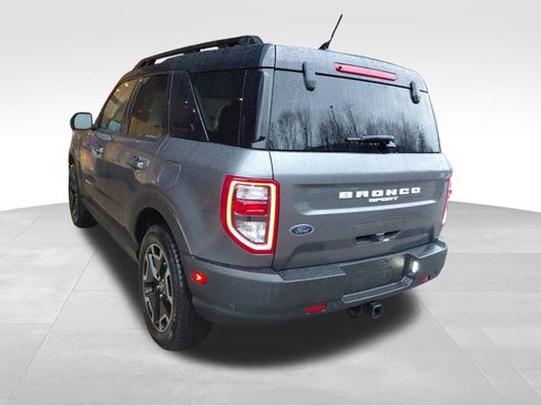 Certified 2022 Ford Bronco Sport Outer Banks w/ Tech Package image 3