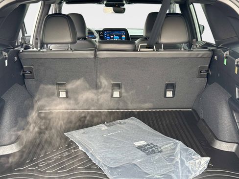 New 2026 Subaru Outback Limited image 9