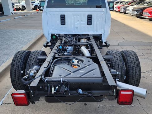New 2026 GMC Sierra 3500 Pro w/ Convenience Package AWD/4WD image 46