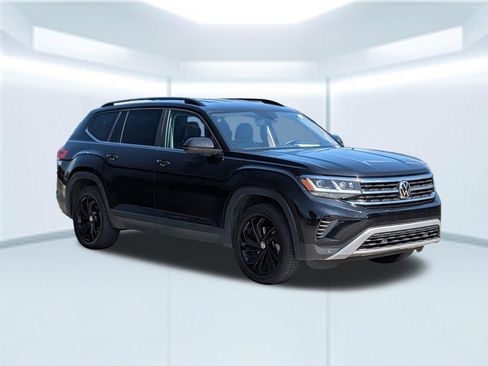 Used 2022 Volkswagen Atlas SE w/ Black Wheel Package FWD image 8