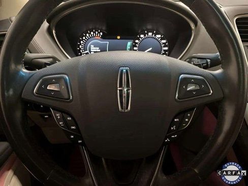 Used 2016 Lincoln MKX Select w/ Select Plus Package image 38