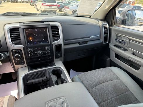 Used 2018 RAM 1500 Big Horn AWD/4WD image 11