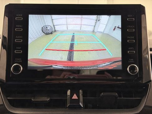 Used 2020 Toyota Corolla LE FWD image 43
