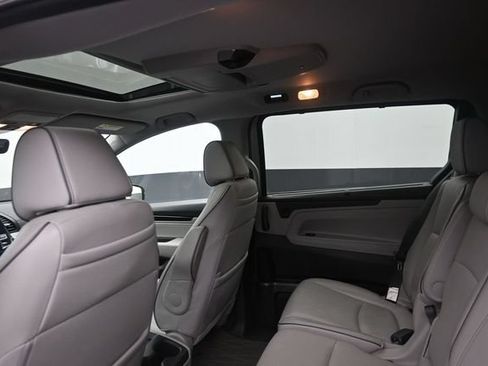 Used 2023 Honda Odyssey Elite image 20