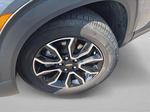 Used 2021 Chevrolet TrailBlazer ACTIV w/ Convenience Package FWD image 10