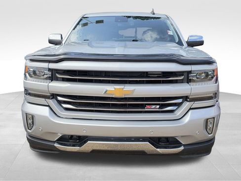 Used 2018 Chevrolet Silverado 1500 LTZ Z71 w/ LTZ Plus Package AWD/4WD image 3
