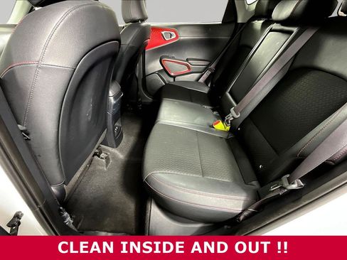 Used 2024 Kia Soul GT-Line FWD image 20