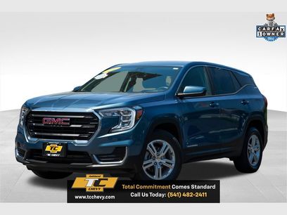 Used 2024 GMC Terrain SLE