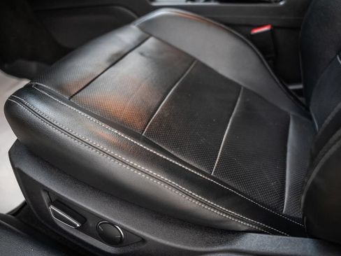 Used 2015 Ford Mustang GT Premium w/ Equipment Group 401A RWD image 37
