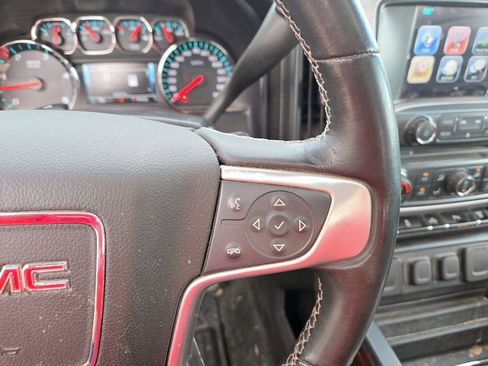 Used 2017 GMC Sierra 2500 SLT w/ Duramax Plus Package AWD/4WD image 16