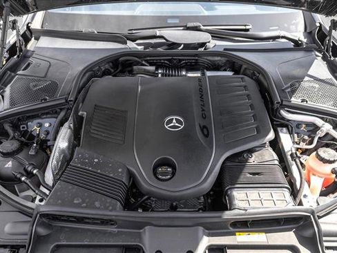 Used 2022 Mercedes-Benz S 500 4MATIC w/ AMG Line Package image 30