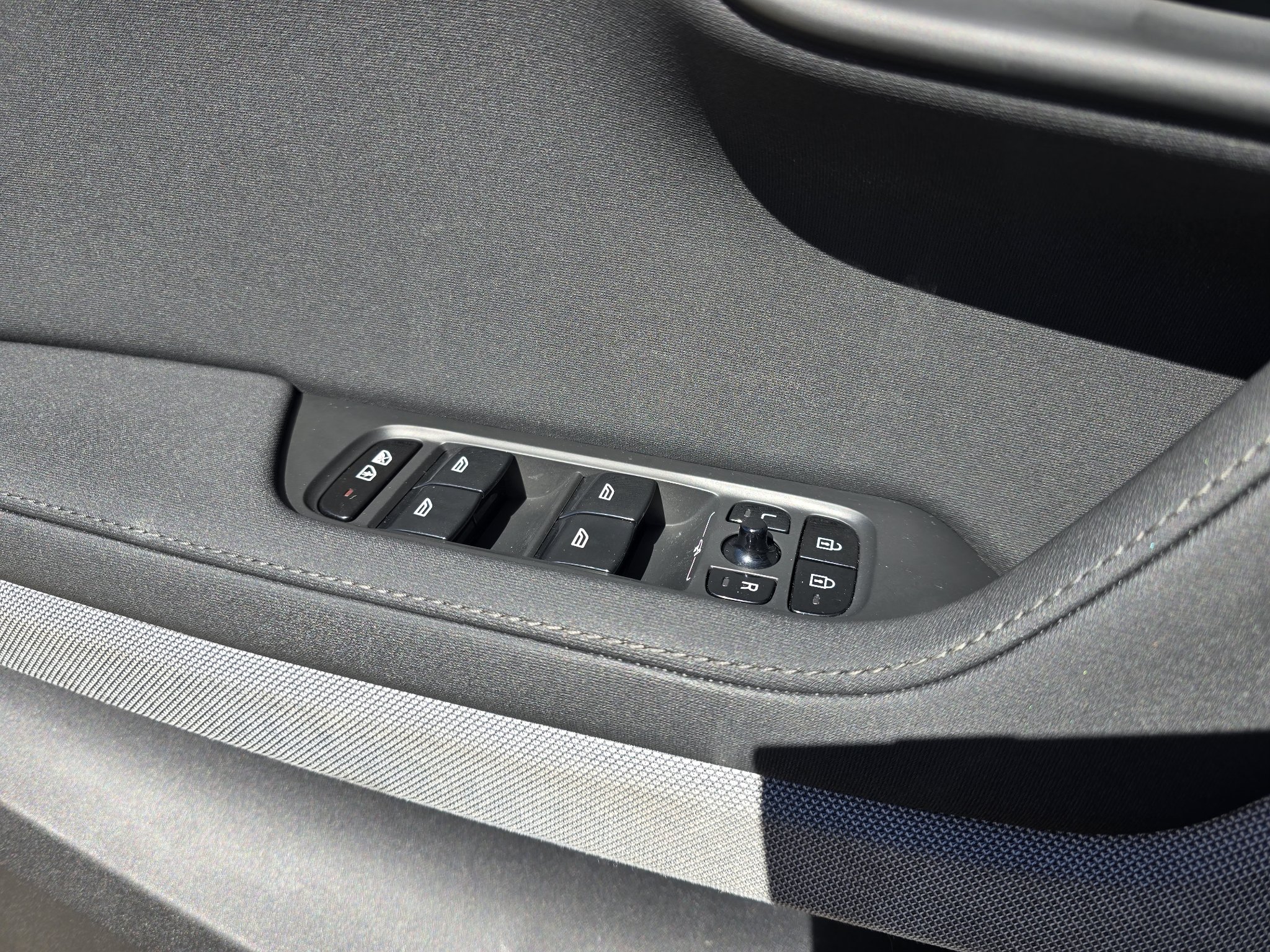 Used 2023 Polestar Polestar 2 w/ Pilot Pack AWD/4WD image 20