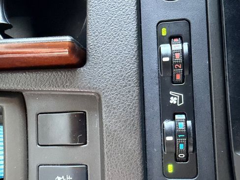 Used 2013 Lexus RX 350 FWD w/ Premium Pkg image 17