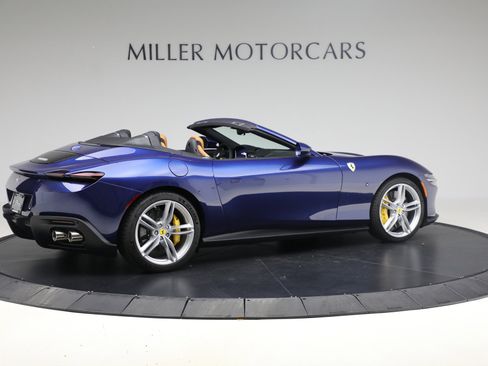 Certified 2025 Ferrari Roma Spider image 9