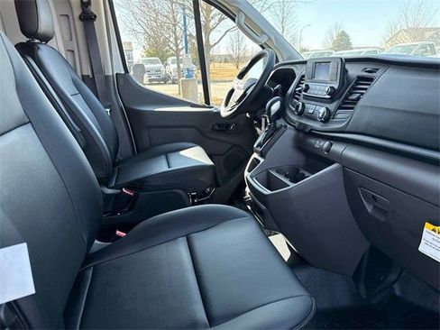 New 2025 Ford Transit 250 Low Roof RWD image 33
