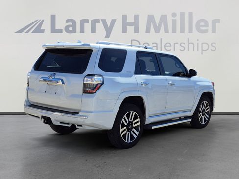 Used 2024 Toyota 4Runner Limited image 5