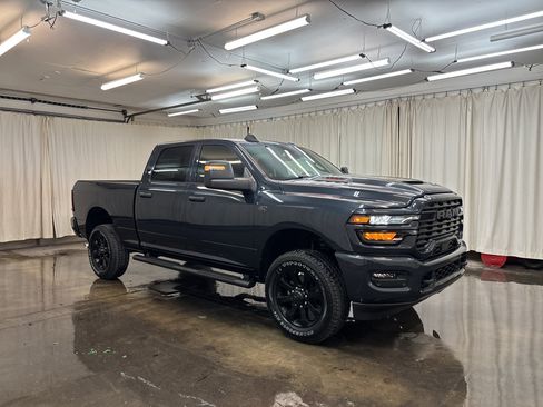 New 2027 RAM 2500 Tradesman AWD/4WD image 4