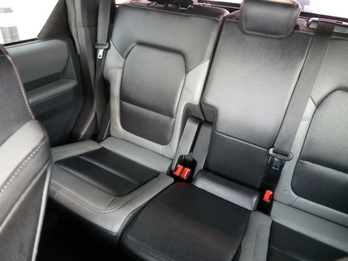 Used 2023 Ford Bronco Black Diamond image 12