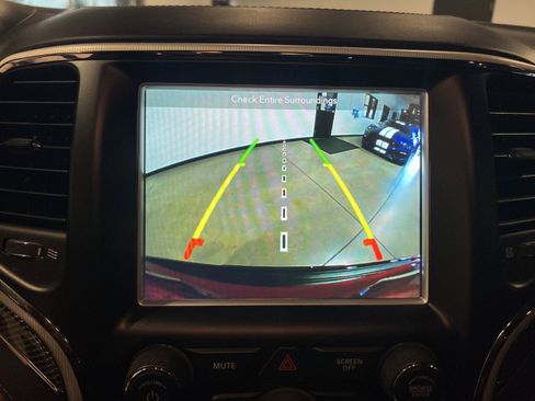 Used 2018 Jeep Grand Cherokee Trackhawk AWD/4WD image 20