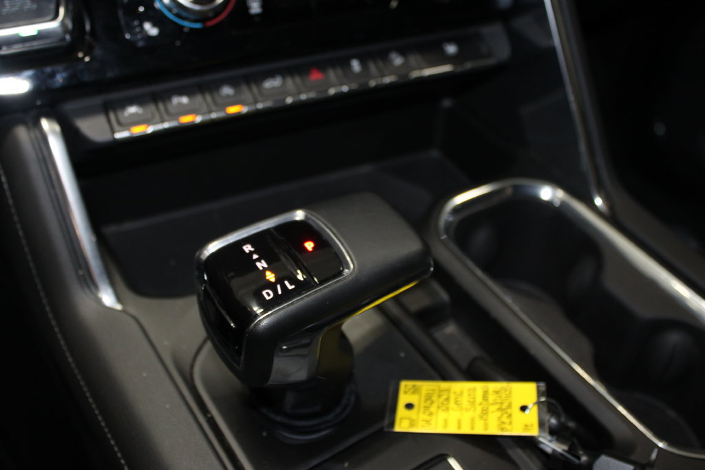 Used 2023 GMC Sierra 1500 Denali AWD/4WD image 46