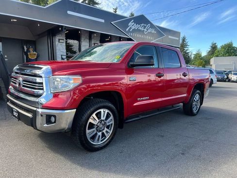 Used 2017 Toyota Tundra SR5 w/ SR5 Upgrade Package AWD/4WD image 1