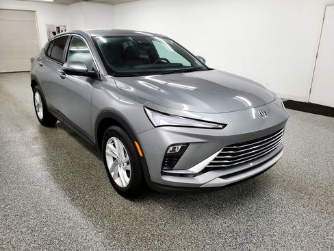 New 2026 Buick Envista Preferred w/ Convenience II Package image 3