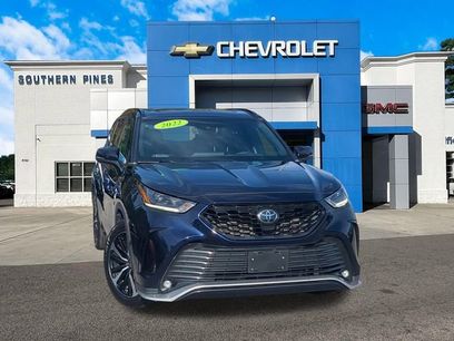 Used 2022 Toyota Highlander XSE