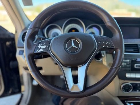 Used 2012 Mercedes-Benz C 250 Sedan image 16