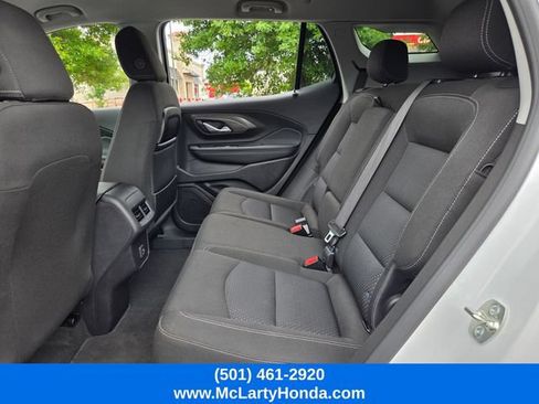 Used 2024 GMC Terrain SLE FWD image 11