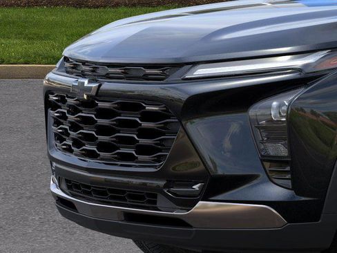New 2026 Chevrolet Trax ACTIV w/ Sunroof Package FWD image 14