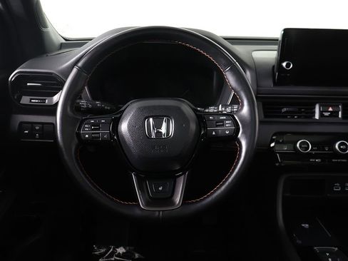 Used 2024 Honda Pilot TrailSport image 43