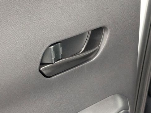 New 2025 Nissan Kicks Play S image 26