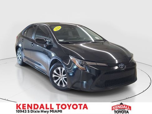 Used 2022 Toyota Corolla LE FWD image 1