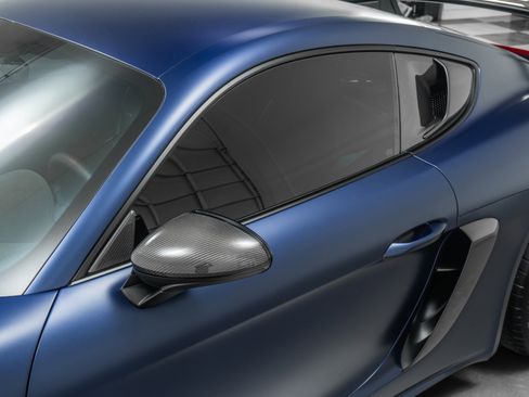 Used 2023 Porsche 718 Cayman GT4 RS RWD image 39