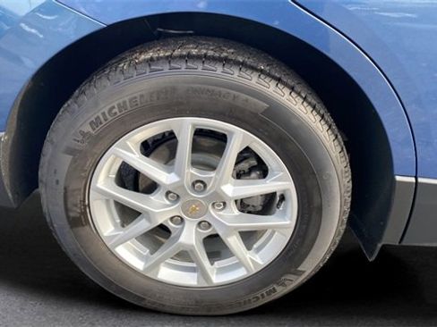 Used 2024 Chevrolet Equinox LT image 18