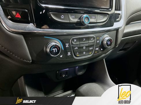 Certified 2023 Chevrolet Traverse LT image 15