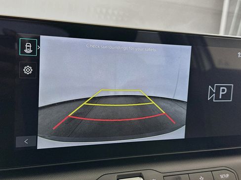 Used 2025 Kia K4 FWD image 22