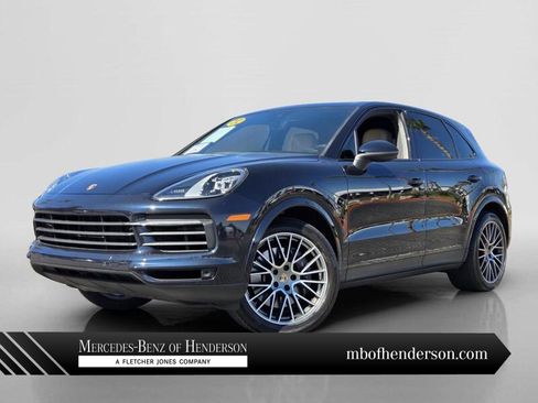 Used 2022 Porsche Cayenne Platinum Edition AWD/4WD image 1